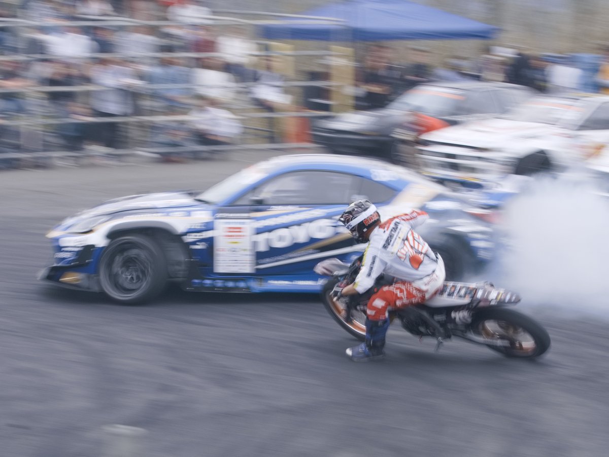 shoukax's tweet photo. @flattrack70masa お疲れさまでした。
今年の対決も凄い迫力でした。
来年も楽しみにしています。 https://t.co/xkciulTjGf