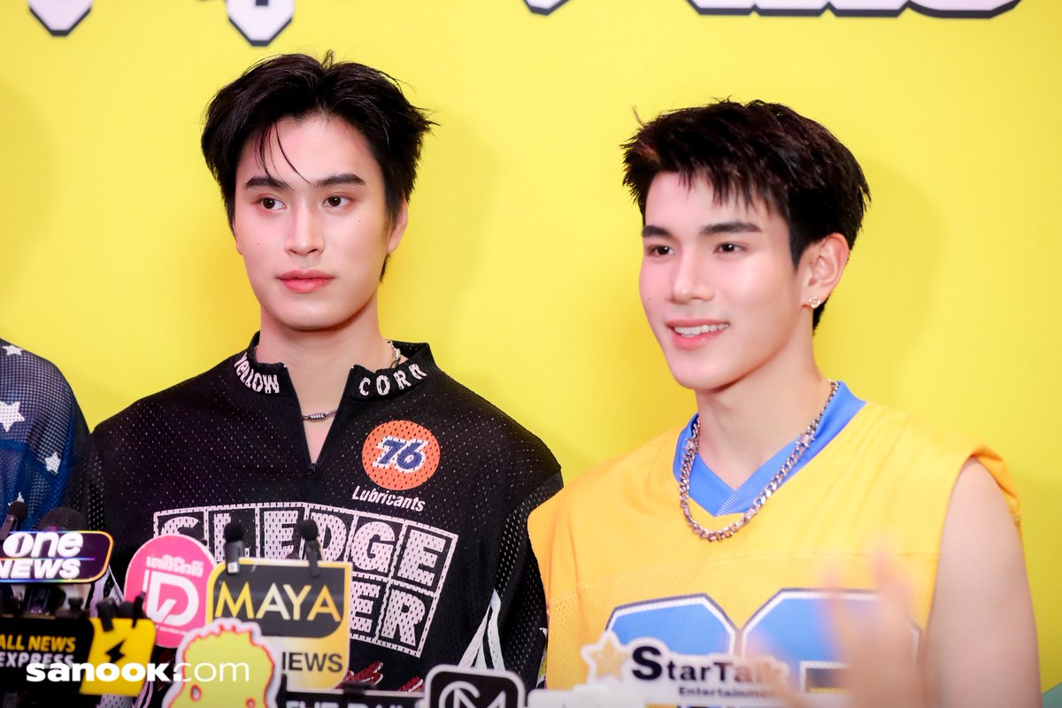 Sanook's tweet image. สัมภาษณ์เต็ม “ปอนด์-ภูวินทร์-เจมีไนน์-โฟร์ท” ในงาน King Power Songkran 2026

🔗
vt.tiktok.com/ZSHgd6S6e/

PONDPHUWIN SONGKRAN 2026 #KingPowerSongkran2026 #PondPhuwin

GEMINIFOURTH SONGKRAN KPW #SuperFluid2026xGEMINIFOURTH #GeminiFourth
#Sanook