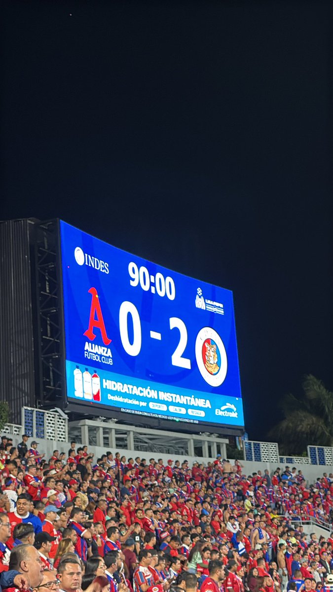 El resultado final fue este donde se logran varias cosas: 

mantener el liderato✅
Reconfirmar ser candidato al titulo✅
Clasificación a CCF✅
Solidez defensiva ✅
Buena producción de goles por partido✅

Pero me vienen a vender la película de un bolerito…  cortinas de humo LTA