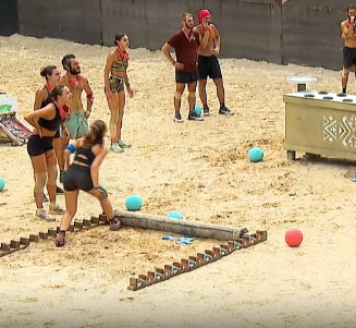 Amedeo_10's tweet image. Σούλα
για να ξέρουμε ποιά το άρχισε
 γιατί θα κλαίς και θα τους καταφέρεις πάλι
#SurvivorGR