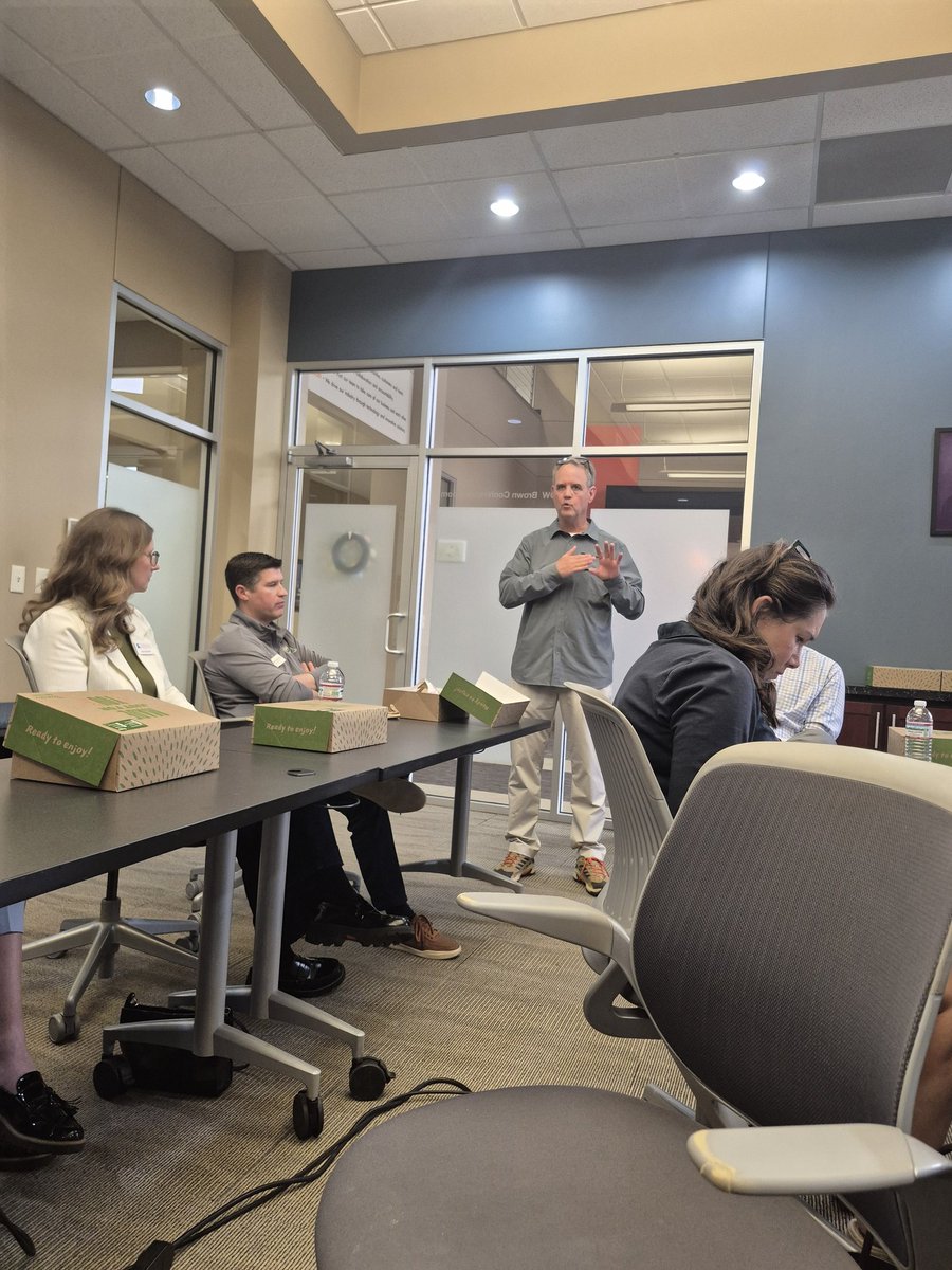 ttrco's tweet image. Learning more about Modern Companies, Inc. in #CedarRapidsIA as part of our @RotaryCR breakout meeting for this Monday, April 13th. #building #trades