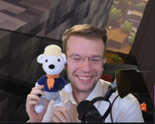 marcel ᶻ 𝗓 𐰁 #freeQGRAF tweet media