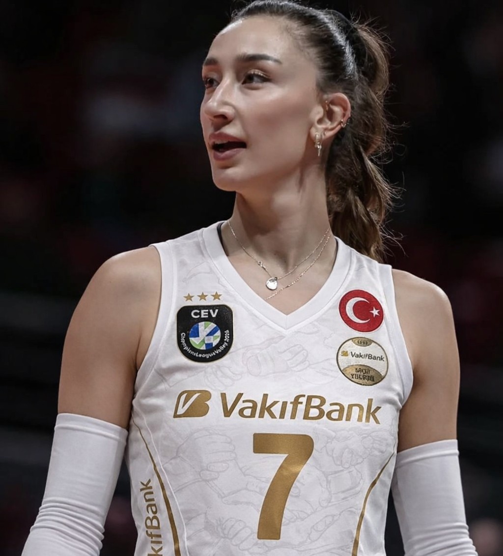 duru kurtagic 🐅 tweet media