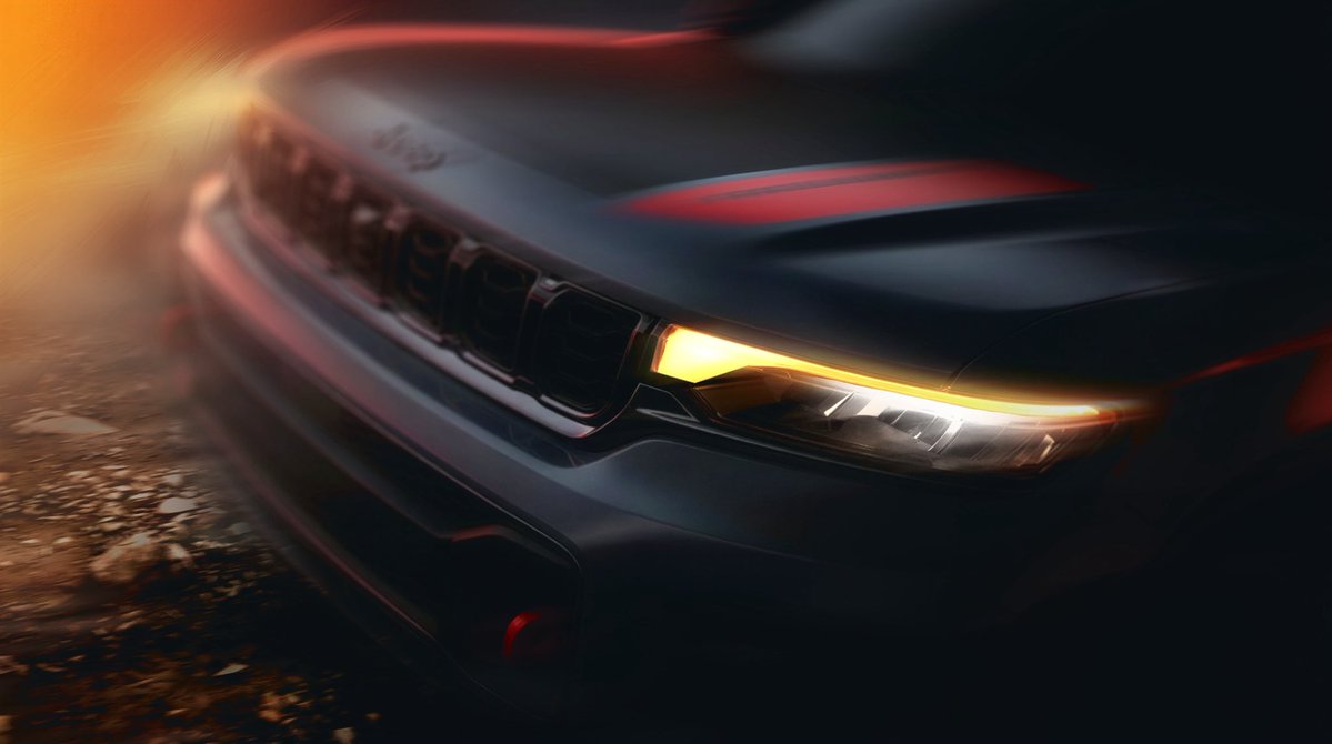 cole_marzen's tweet image. Jeep has officially confirmed that the rugged Trailhawk grade will return to the compact Cherokee and midsize Grand Cherokee for the 2027MY. In addition, the duo will feature a minor suspension lift, functional recovery hooks, and a set of all-terrain tires. #Jeep #Stellantis