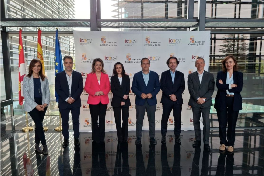 cyleconomica's tweet image. #TecoZam y @SaenzSSI representan a #CyL en los #PremiosCEX2026 ow.ly/W85z50YI3J6 @CentrosCex @empresasjcyl #relevo #empresa #excelencia #buenasprácticas