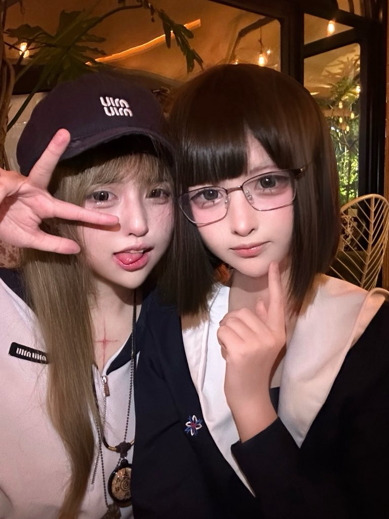 PasTTER* tweet media