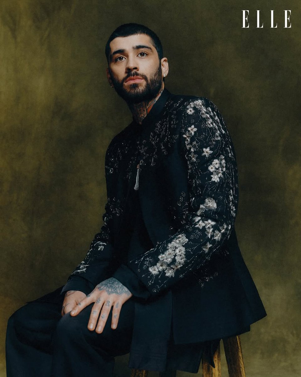 Zayn France tweet media
