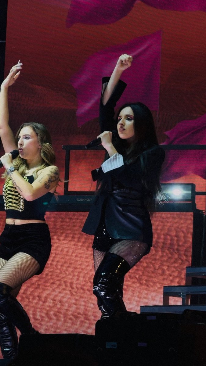 Jenn’ ✨🐆🍒 tweet media