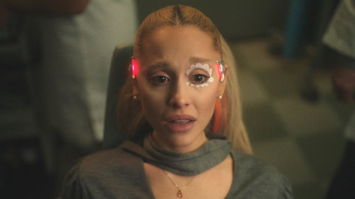 Ariana Hub tweet media