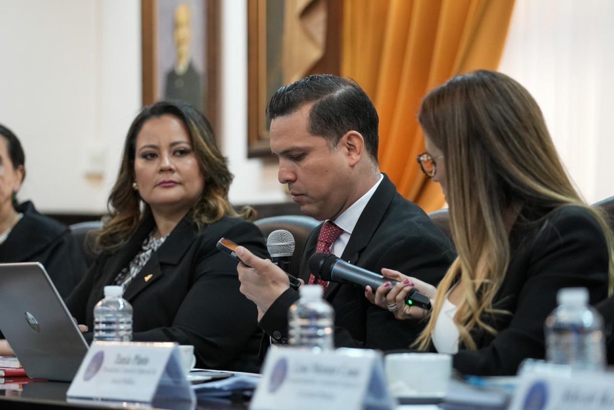 Cesia Mejía tweet media