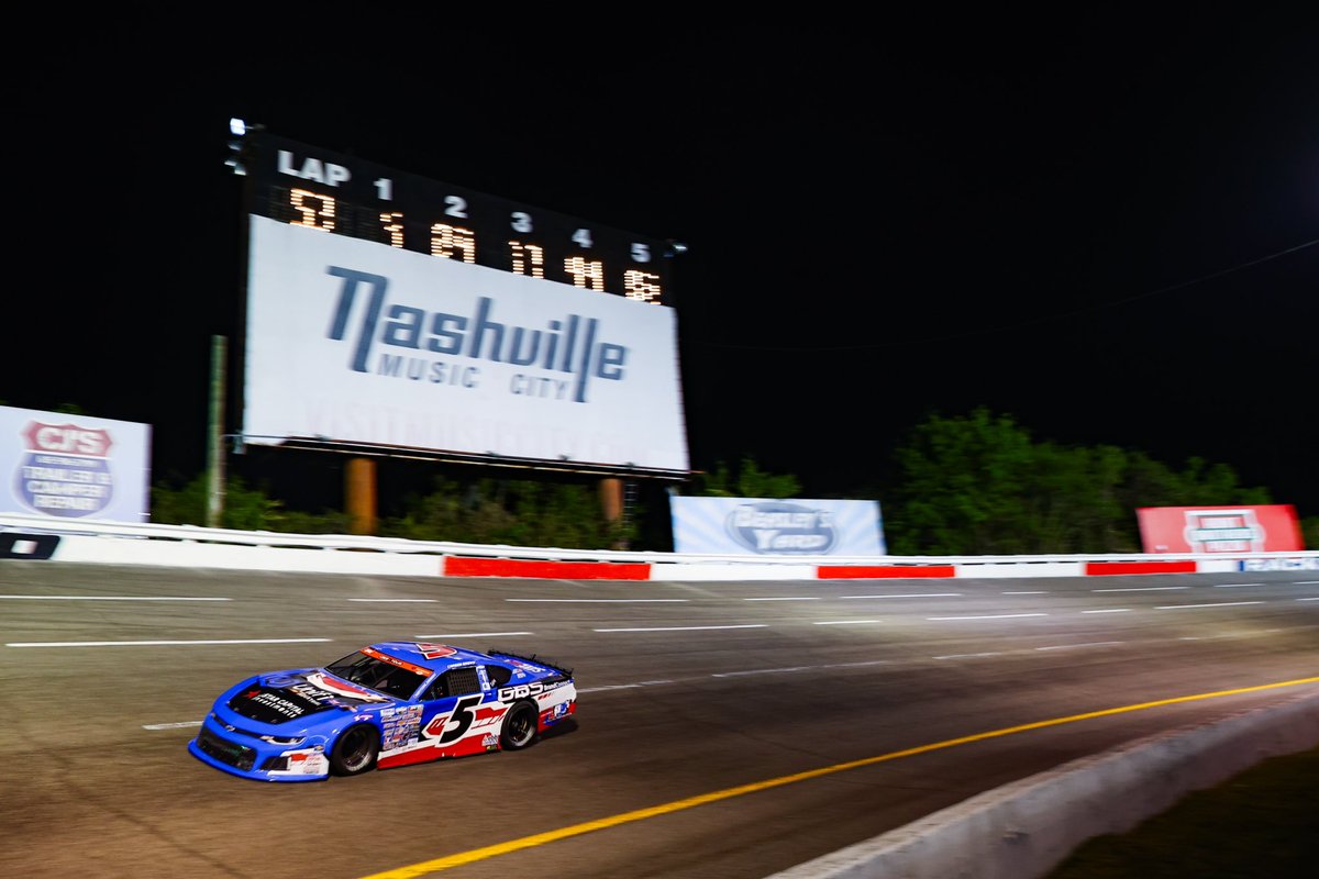 Lee Pulliam Performance tweet media