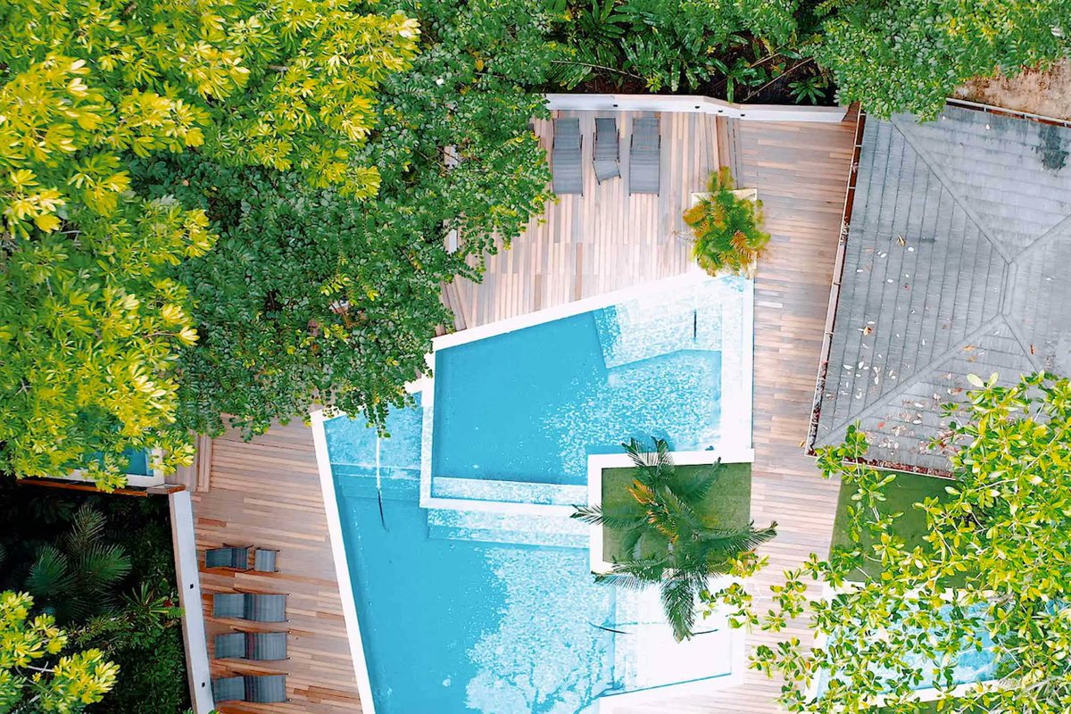 Jake Nomada 🌎 tweet media