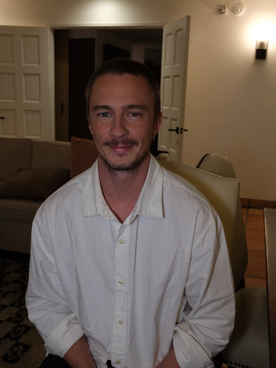 Drew Starkey Info • Fã-site tweet media