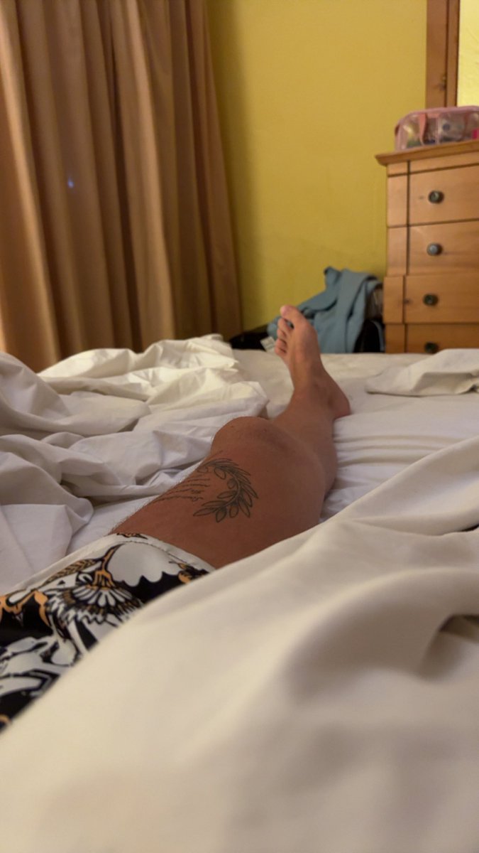 _jackandrew_'s tweet photo. #chudai 
#twink 
#feetfetısh 
#gay https://t.co/v1IRt6btlw