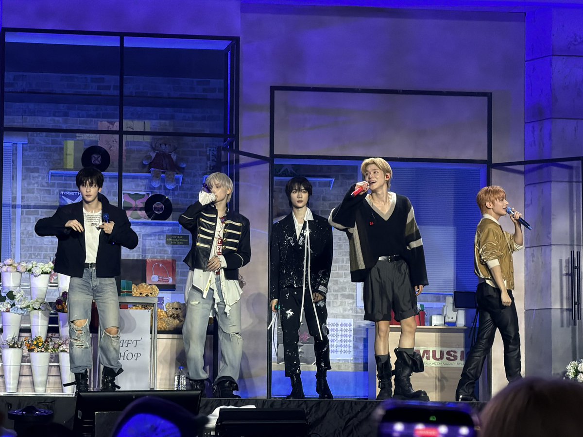 밤뀨💕 tweet media
