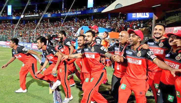 Honest Kohli Fan™💚❤️ tweet media