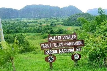🌿 Hoy celebramos el Día de las Áreas Protegidas, espacios esenciales para la conservación de la biodiversidad y el equilibrio de nuestros ecosistemas.  Cuidarlas es responsabilidad de todos, porque en ellas se preserva la vida y el futuro. 📷

📷