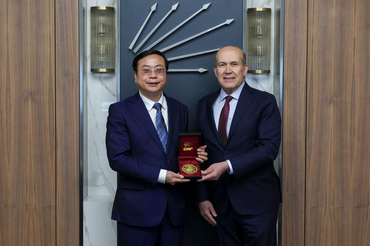 Çin Komünist Partisi’nden CHP’ye ziyaret yonhaber.com/siyaset/cin-ko…