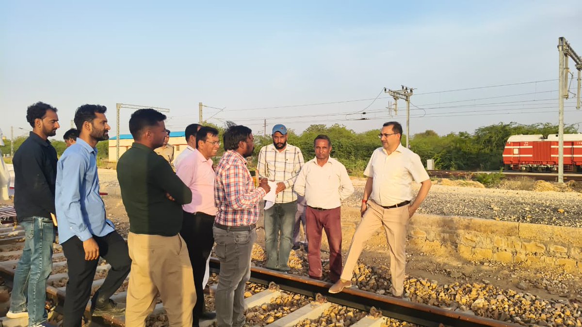 DRM JODHPUR tweet media