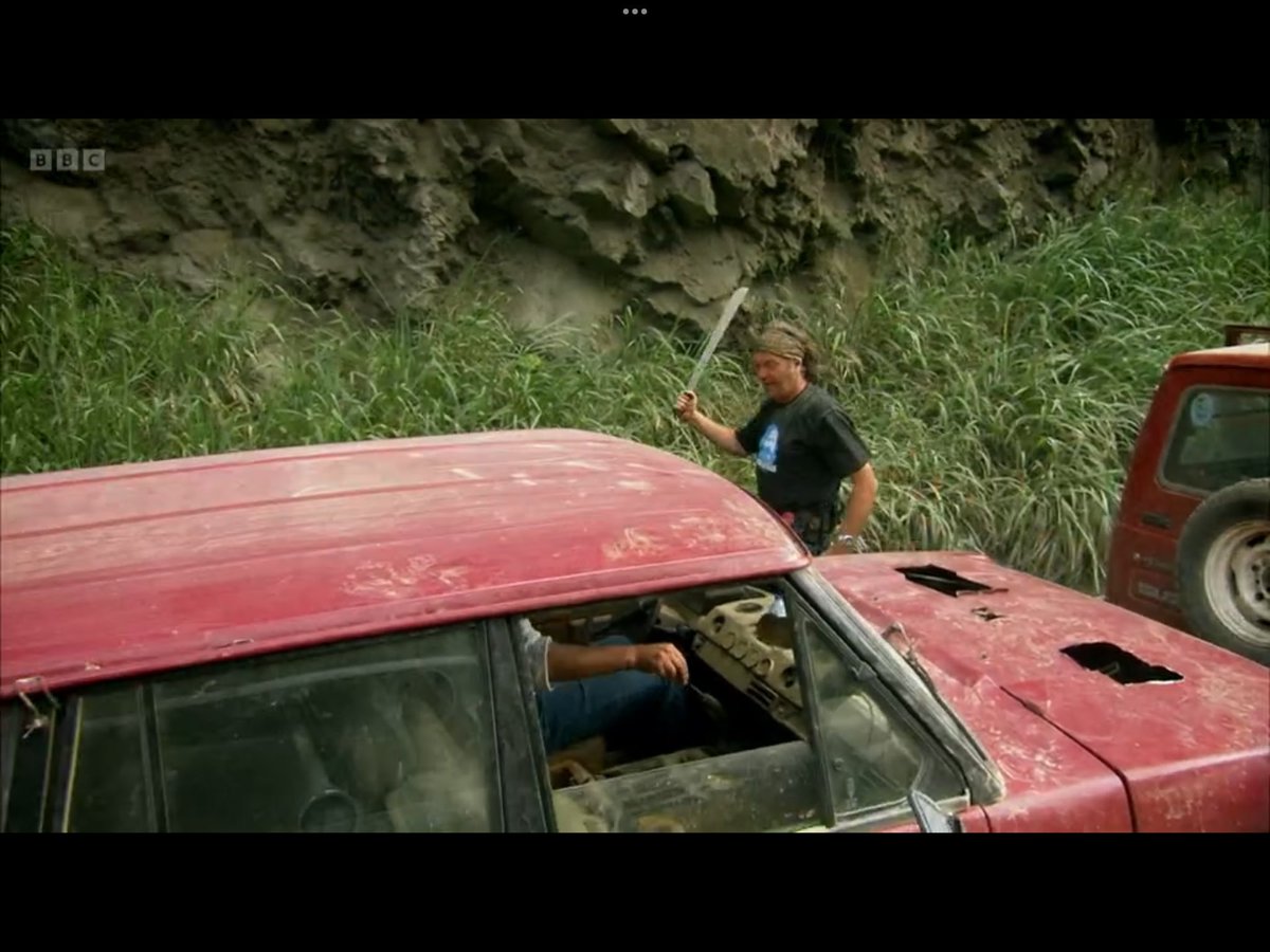 topgear_quoter's tweet image. James is killing Jeremy, so things are going well.

#TopGear