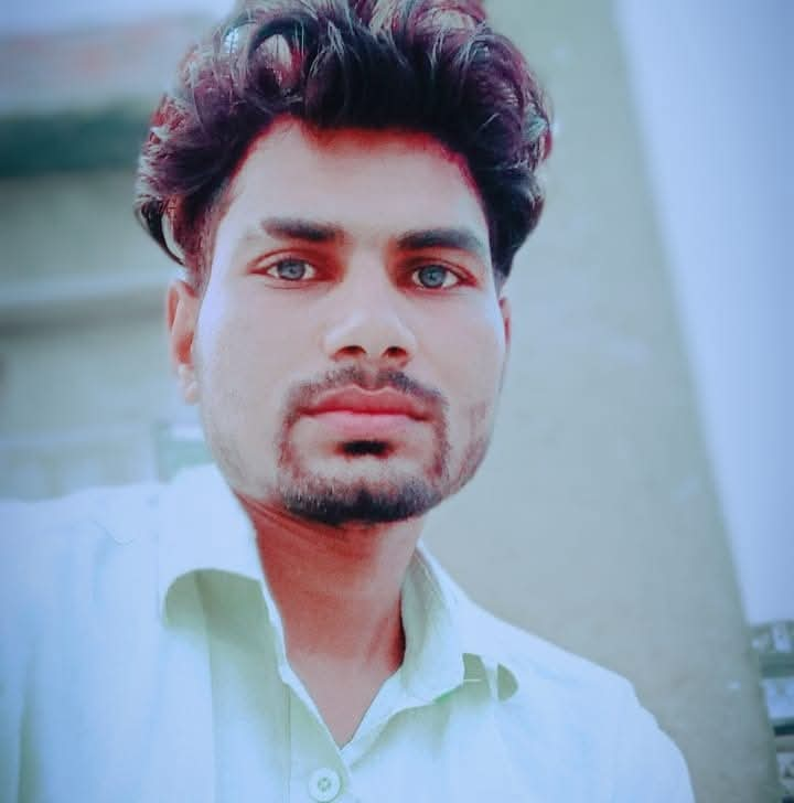 bstvlive's tweet image. चंदौली

➡संदिग्ध हालत में युवक की मौत से सनसनी
➡घर में फंदे से लटका मिला युवक का शव
➡पुलिस ने शव कब्जे में लेकर पोस्टमार्टम को भेजा
➡पुलिस हर एंगल से मामले की जांच में जुटी
➡अलीनगर थाना क्षेत्र के लौंदा गांव का मामला

#Chandauli #UttarPradesh #Crime @chandaulipolice