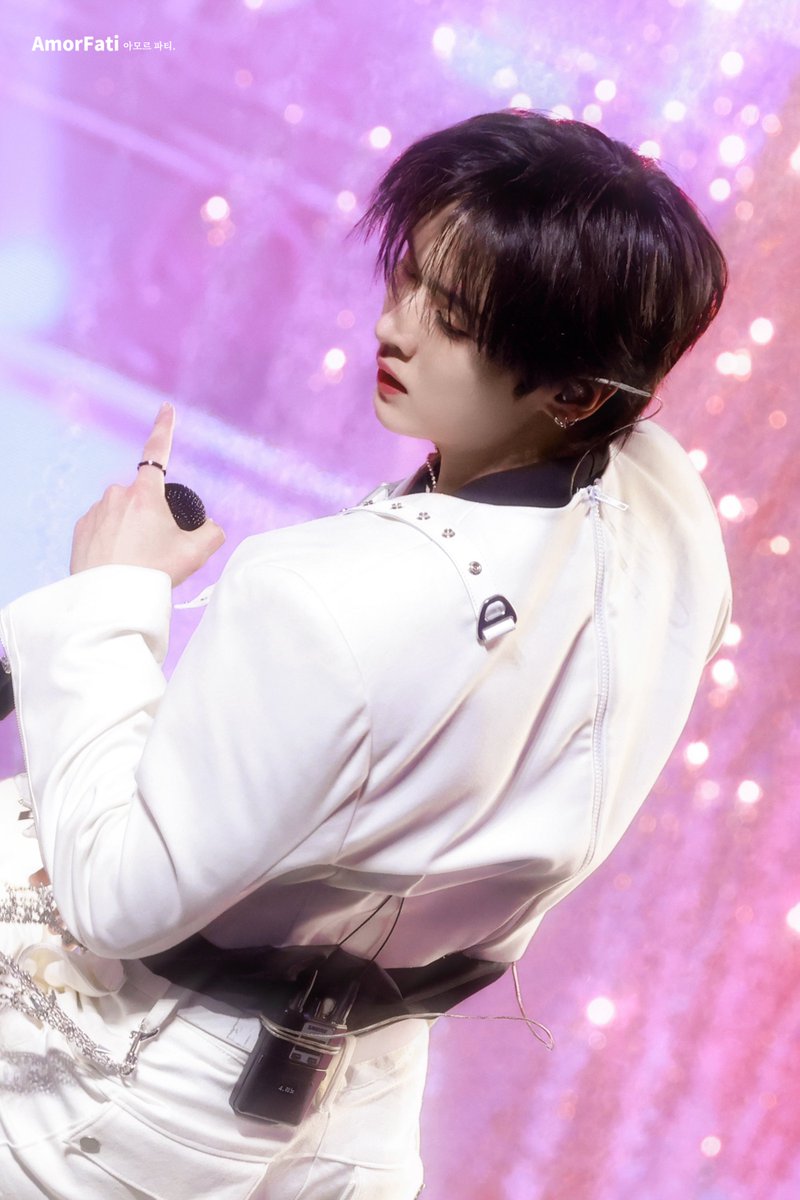 아모르 파티 tweet media