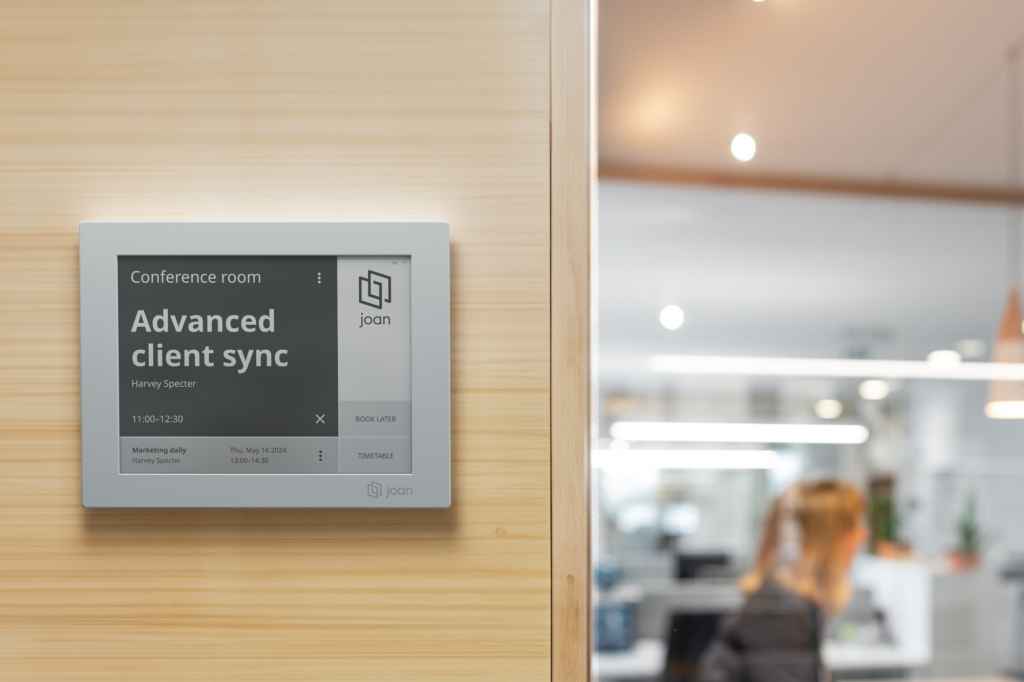 mvilchesa's tweet image. Nuestra nueva linea: Joan — agendamiento de salas y gestión de espacios de trabajo.
Una pantalla en casa sala. 100% inalámbrica (e-paper), integrada al calendario.
La plataforma tambien tiene reserva de escritorios, parqueos y gestión de invitados

#Joan #SmartOffice