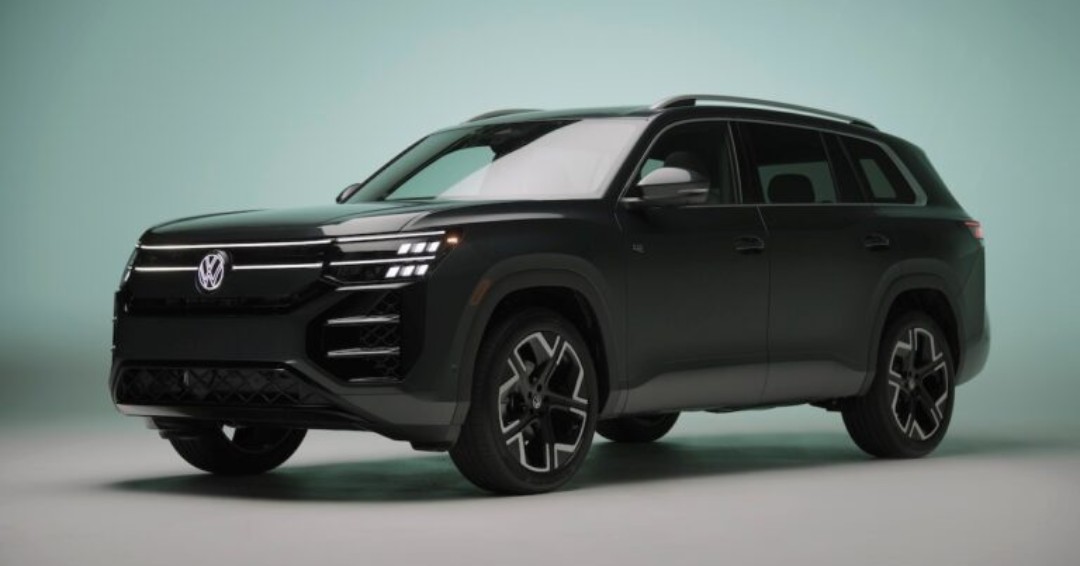 New York Auto Show tweet media