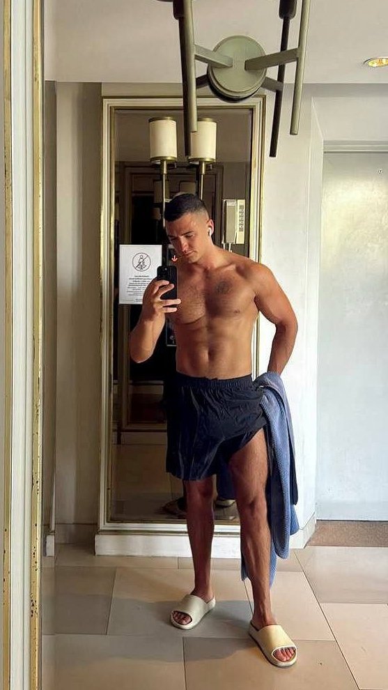 Paul black 🖤 tweet media