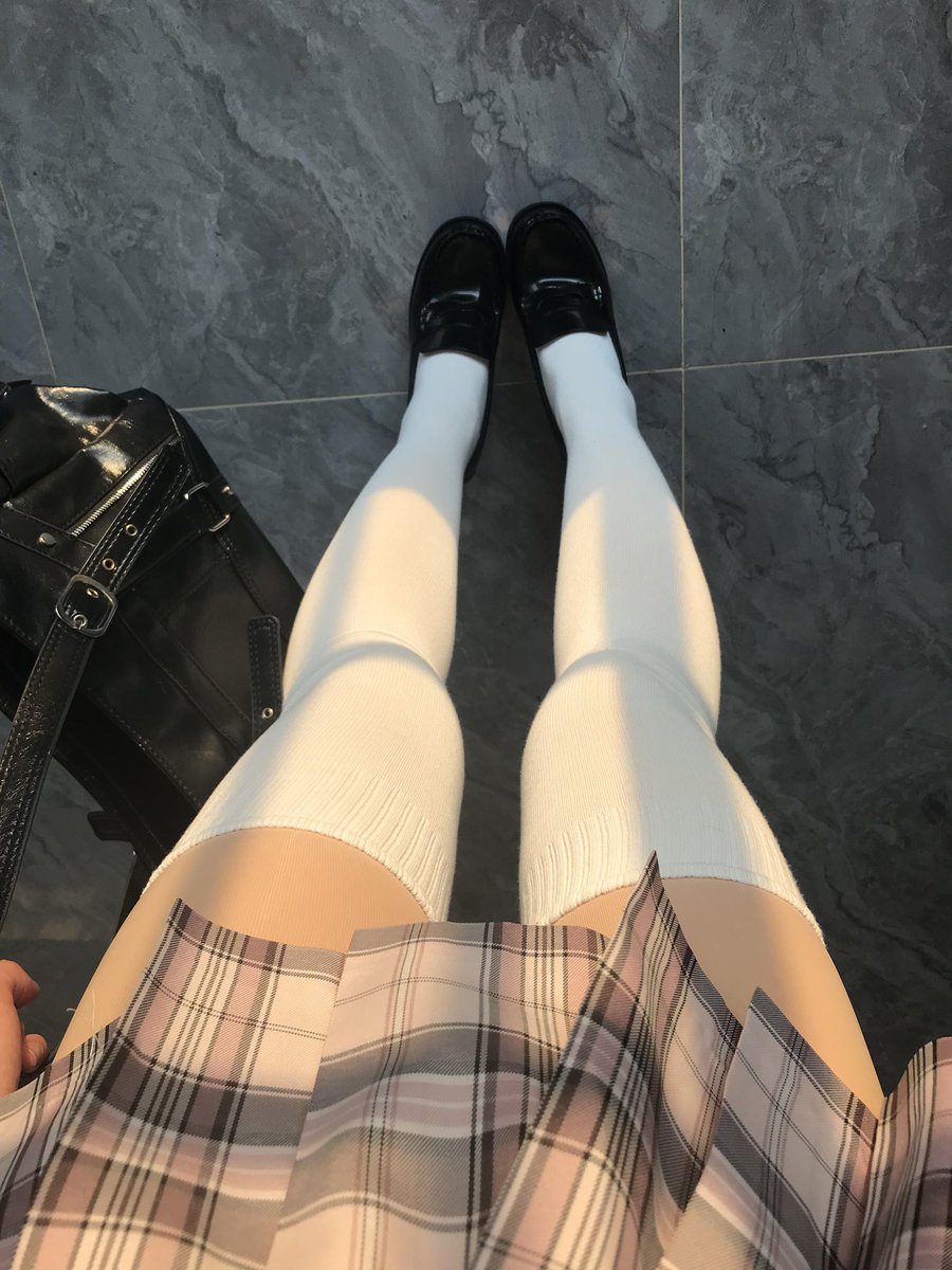 lahasilaro tweet media