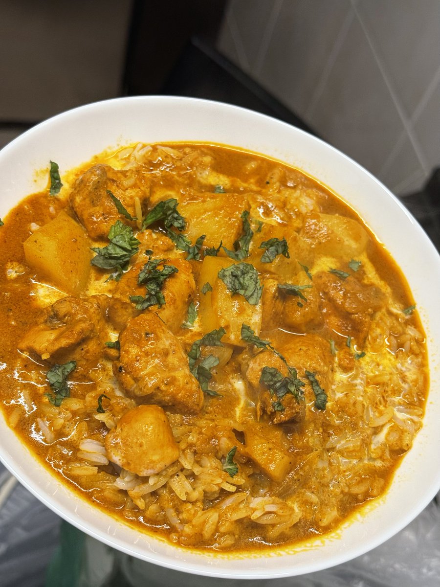 حمزة 𓂆 tweet media