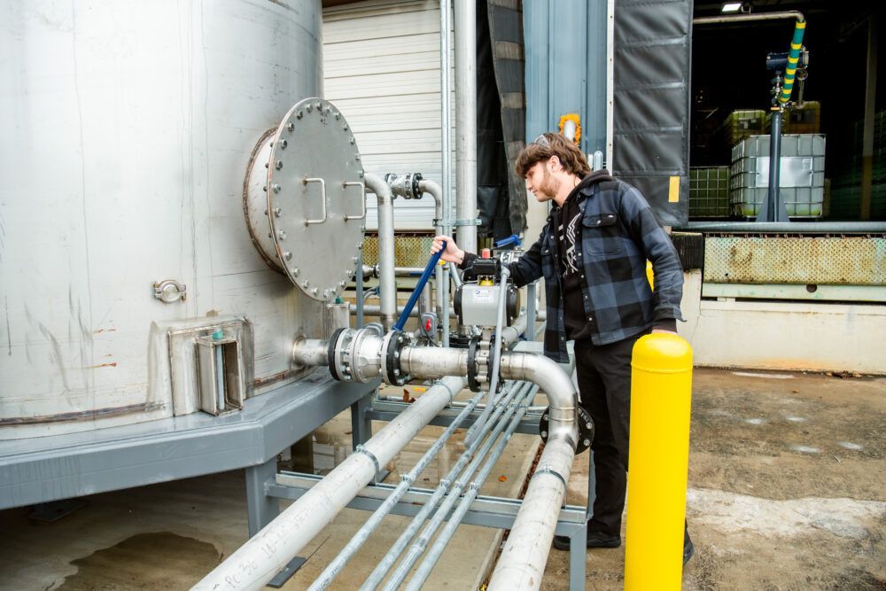 DOWFROST™ LC 25 is engineered for reliable heat transfer, but consistent performance depends on clean, verified fluid. Lentus applies quality control to every batch, helping ensure dependable operation in direct-to-chip liquid cooling systems. buff.ly/eNWRVx0