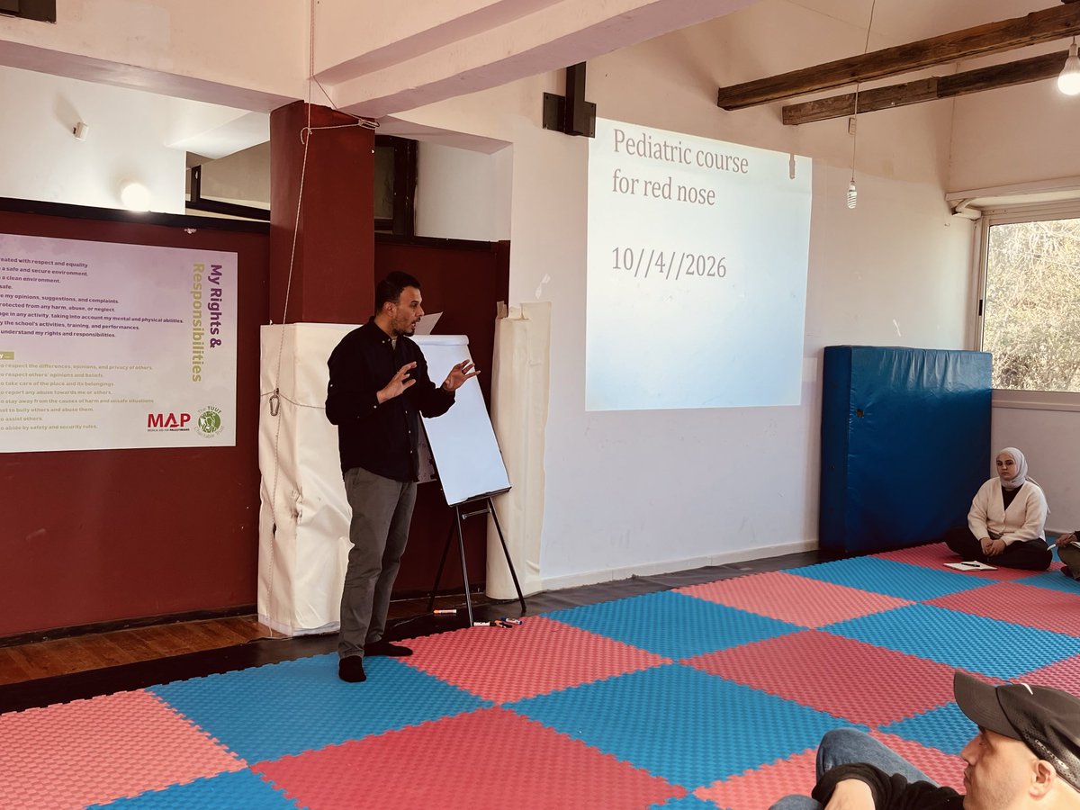 RednosesPS's tweet photo. 🔴 A two-day workshop on healthcare studies and clinical exposure for our healthcare clowns.

🌟 Over two consecutive days, a training workshop on healthcare studies and clinical exposure was held at our headquarters in Birzeit, led by Dr. Mohammad Qasem.

#Drosos https://t.co/beYHX0pvEX
