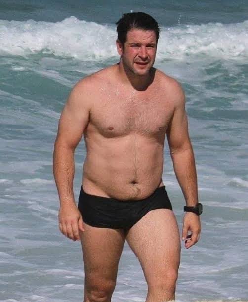 Corpo de Pai tweet media