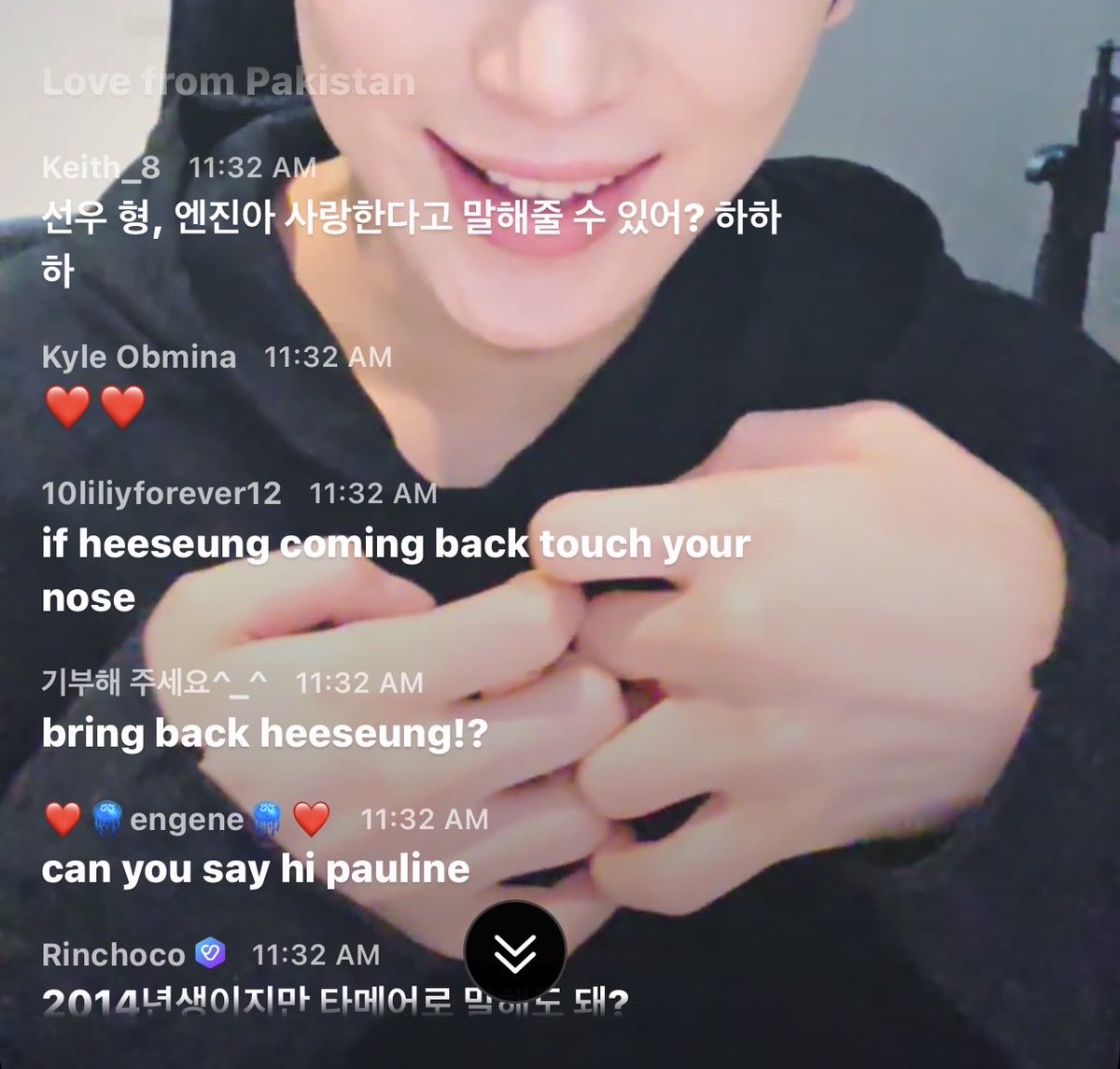 evy 🍎 tweet media