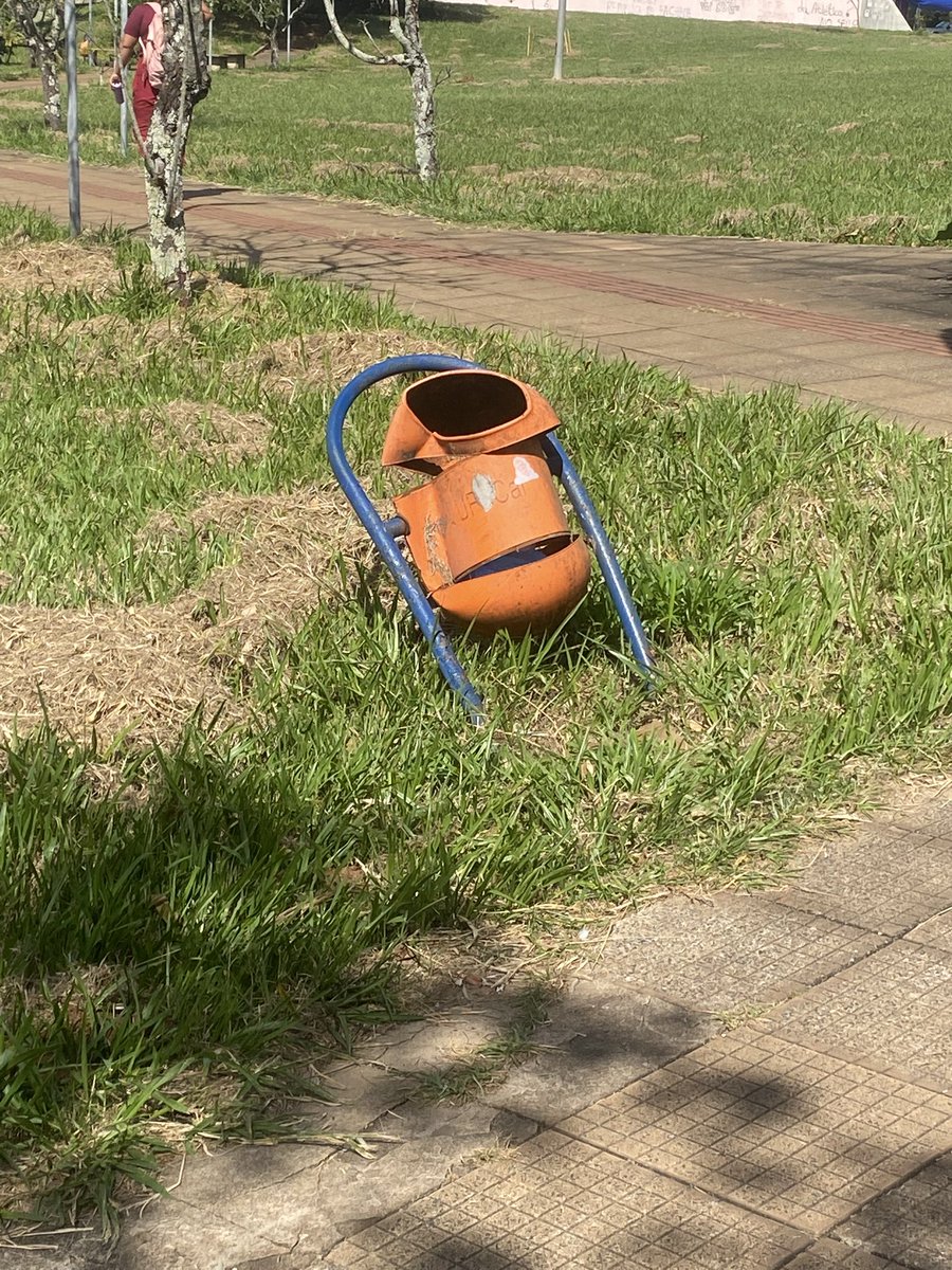 rata ciBBBernética 🐉 tweet media