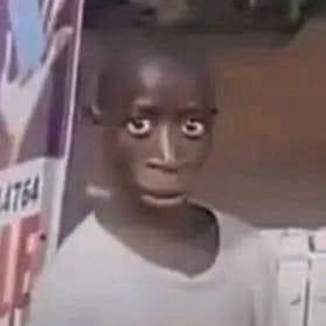 caffzitaa's tweet photo. Yo viendo como todos consiguen pareja de la nada y yo me la pase tan ocupado que no hablo con nadie.

Estado; Solo solin solito https://t.co/SG03ezxL5g