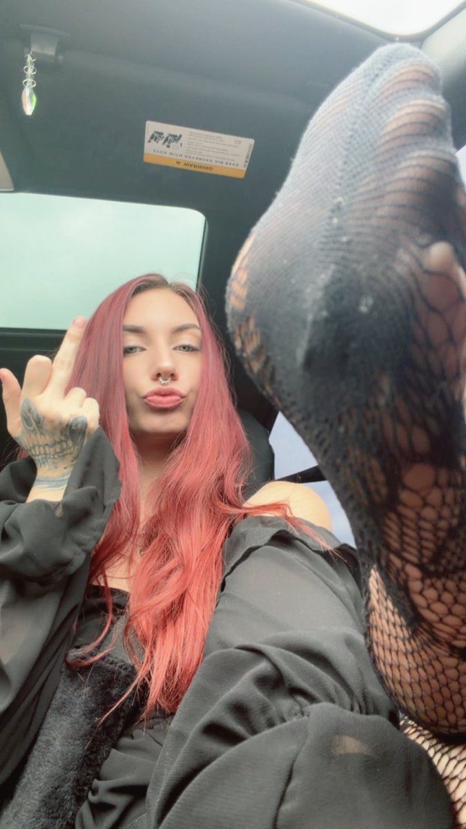 Babylilith🥀 tweet media