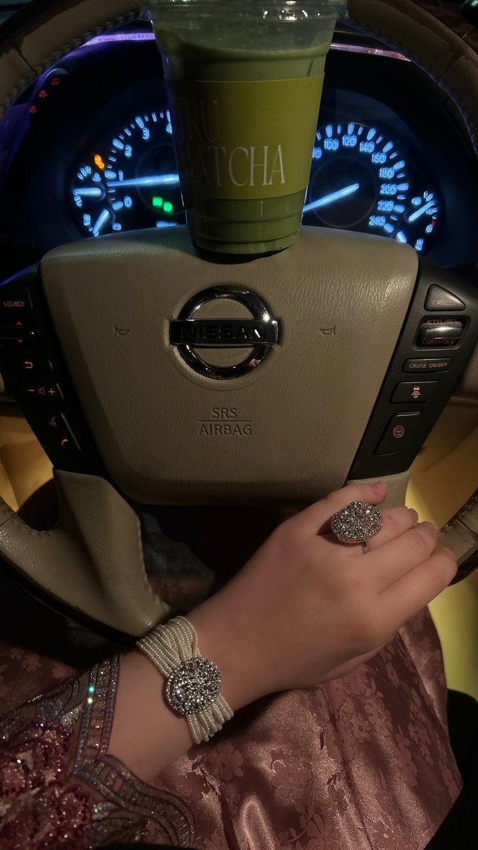 𝟕𝟕𝟕 tweet media