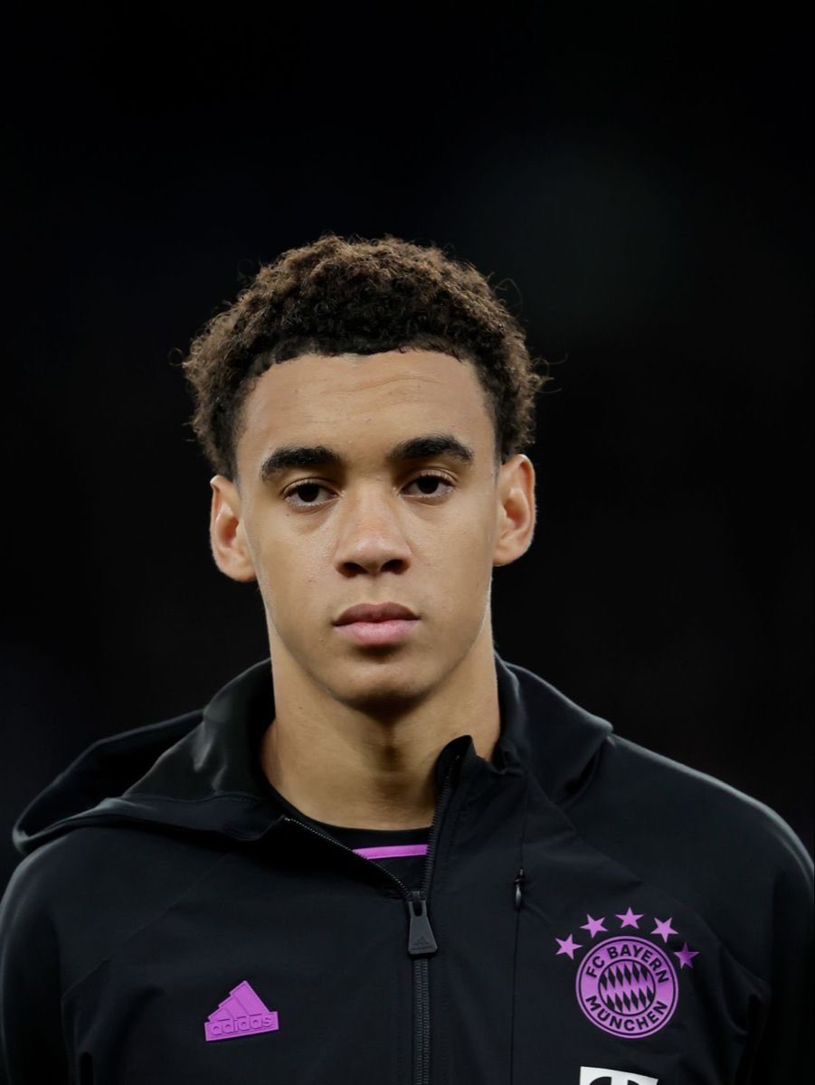 Out Of Context Dortmund tweet media