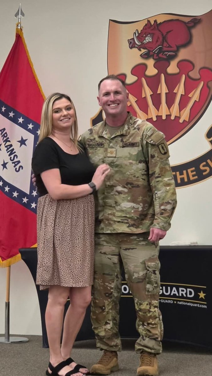 COACH_BWAY's tweet image. Promotion ceremony to Major this weekend. I'm so blessed!! I had so many friends and family show up for me! I love and appreciate yall!

God is good! 🙌🏻🙌🏻