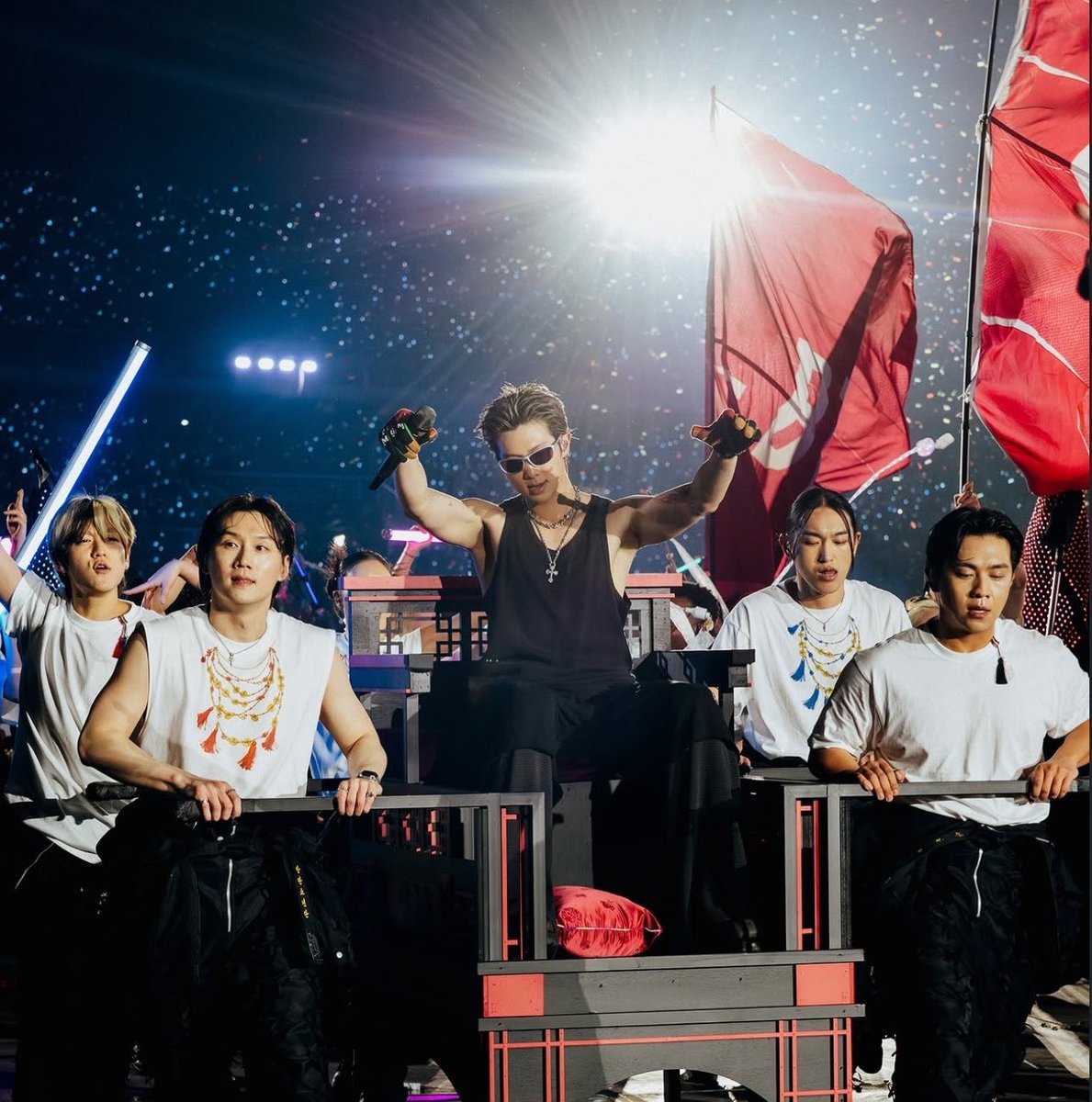 ⊹ ࣪ ˖ tweet media