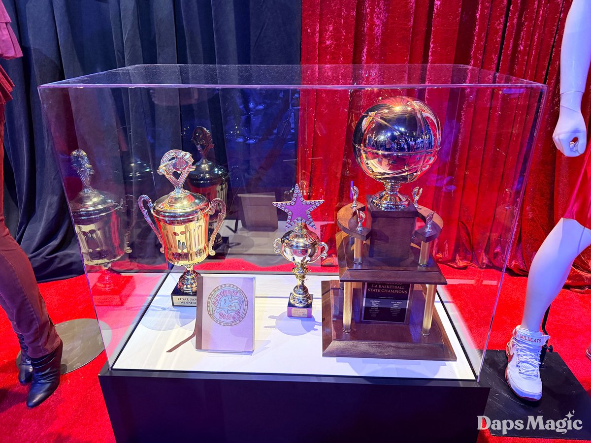 High School Musical Fan Club ☆ tweet media