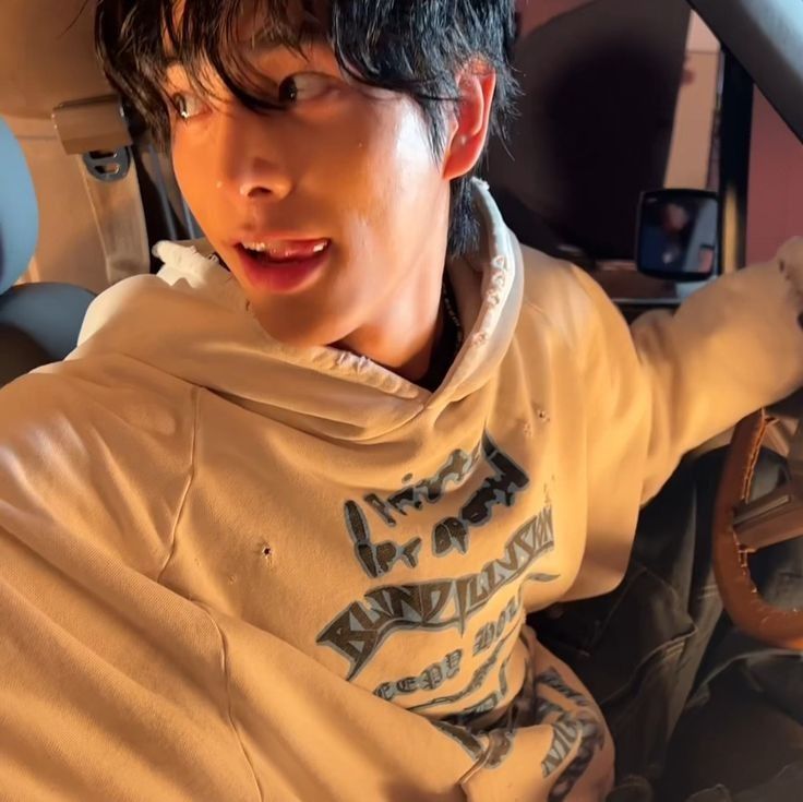Lee_hee7🧡 tweet media