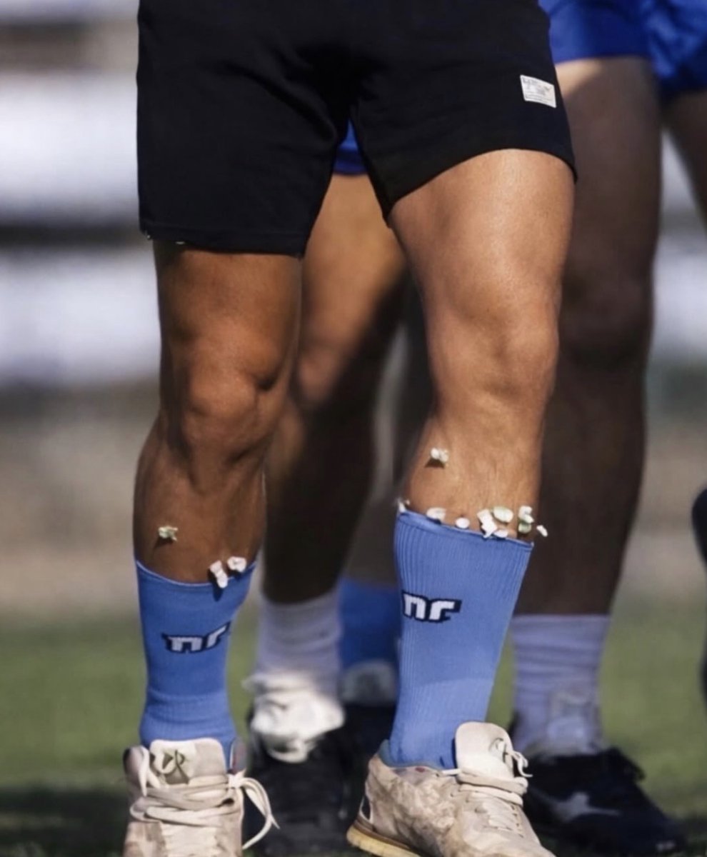 𝐎𝐩𝐨𝐥𝐨𝐭𝐑𝐨𝐧𝐧𝐢𝐞 tweet media