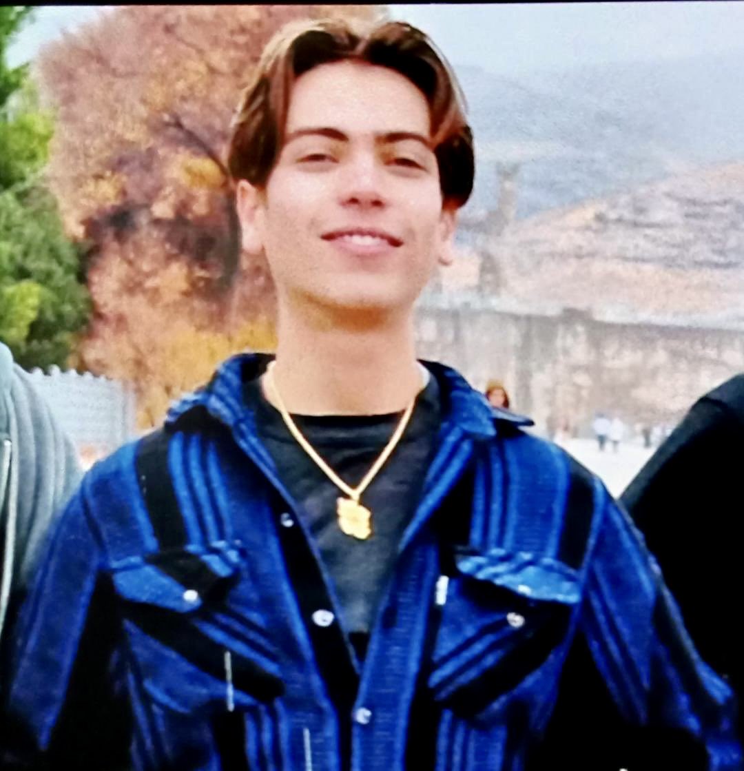 پسر ساحل𓃬☼ tweet media