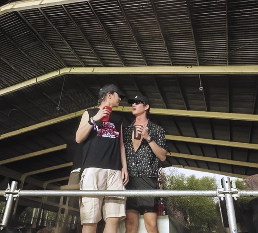 高贵路人🍓 tweet media