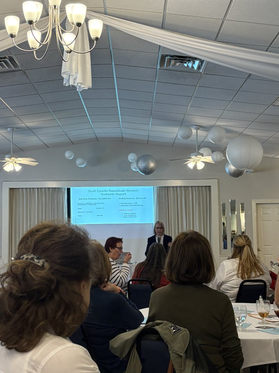 Scott County Republican Women are THE best!!! So happy I could be at their meeting this morning and so happy with all the connections that were made! These women are the future 🇺🇸🔥- Also happy I got to see some candidates here as well!