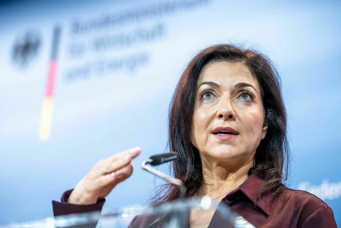 Christopher Pietsch tweet media