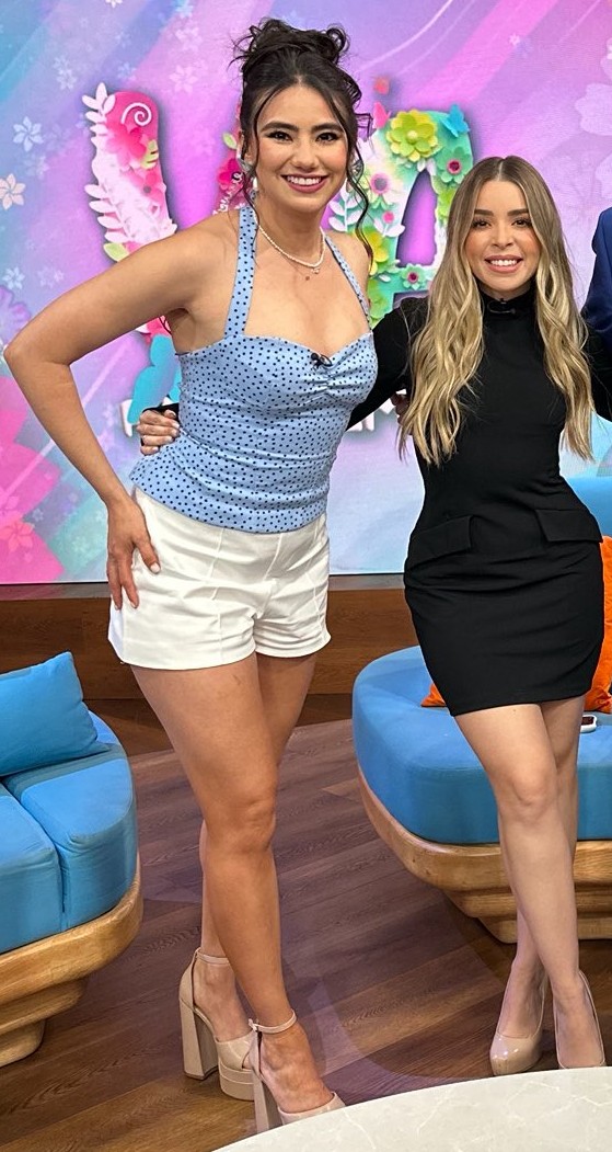 Fasfamosas tweet media